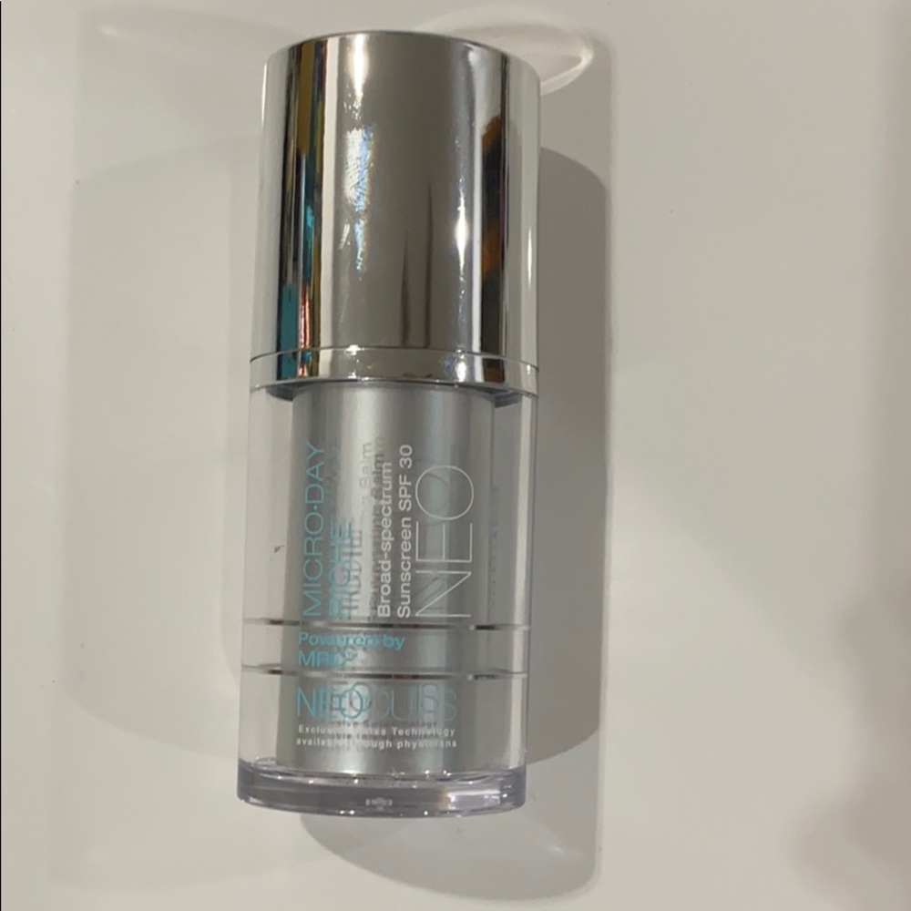 🧖🏻‍♀️Skincare Micro•Day Rejuvenating Balm Cream